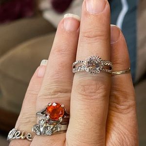 Size 7 white sapphire halo ring